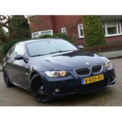 Bmw 3-serie Coupé 325i 210PK+ 6-cyl / M-PAKKET / High Execut