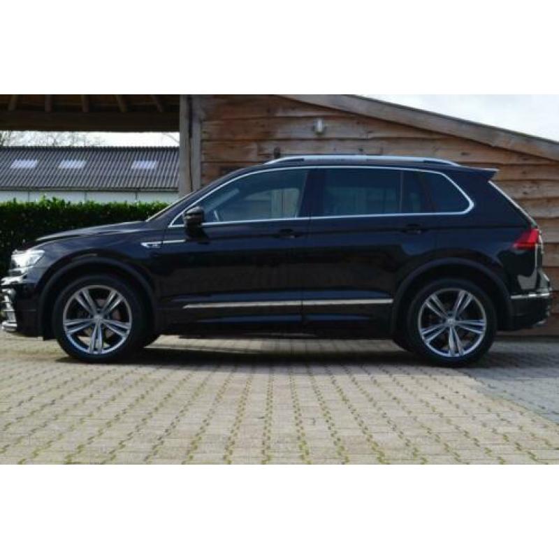 Volkswagen Tiguan 1.4 TSi R-Line Panoramadak! Virtual
