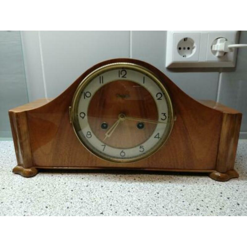 Leuke zeer nette schouw pendule