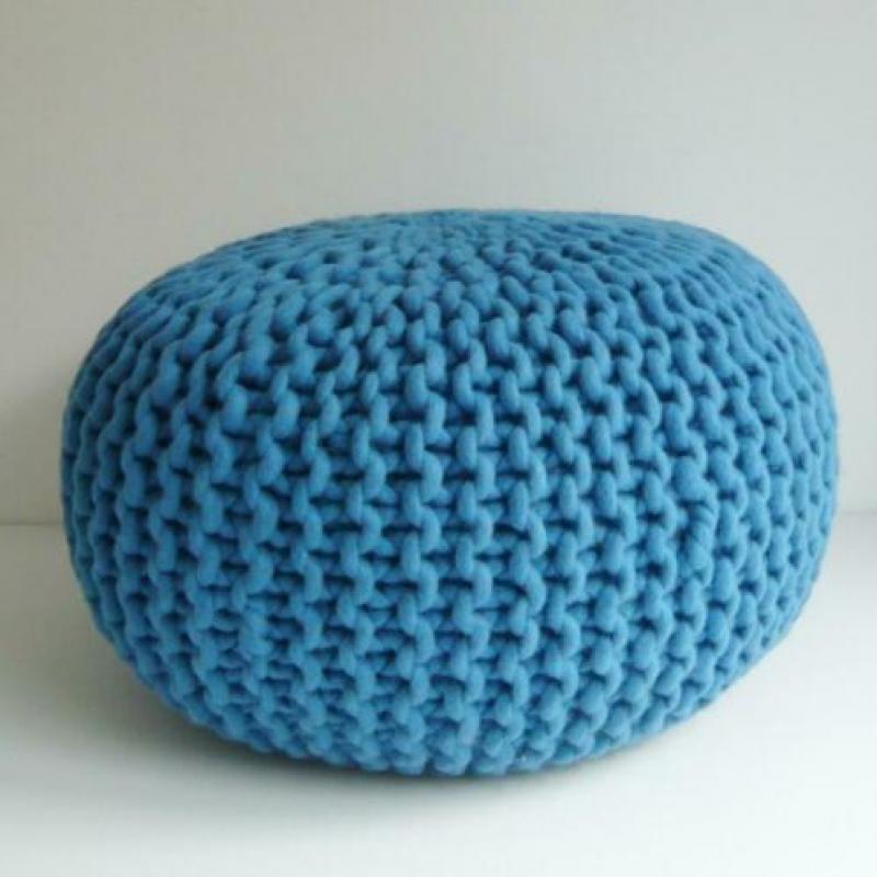 Gehaakte blauwe poef dikke 100% WOL div. kleuren/maten >SALE