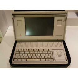 Oude Apple Macintosh Portable vintage retro.