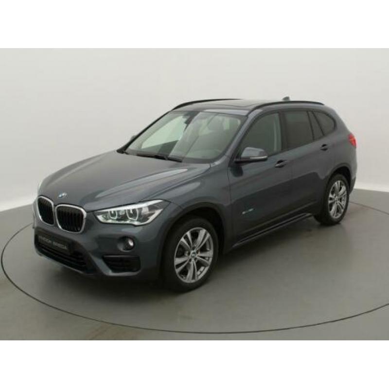 BMW X1 1.8i sDrive Sport Line | Panoramadak | LED (bj 2016)