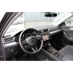 Skoda Superb 1.6 TDI 120pk DSG Ambition Bus. XENON + TREKHAA