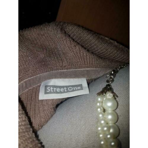 Keurig lang Vest van Street One ( maat L)