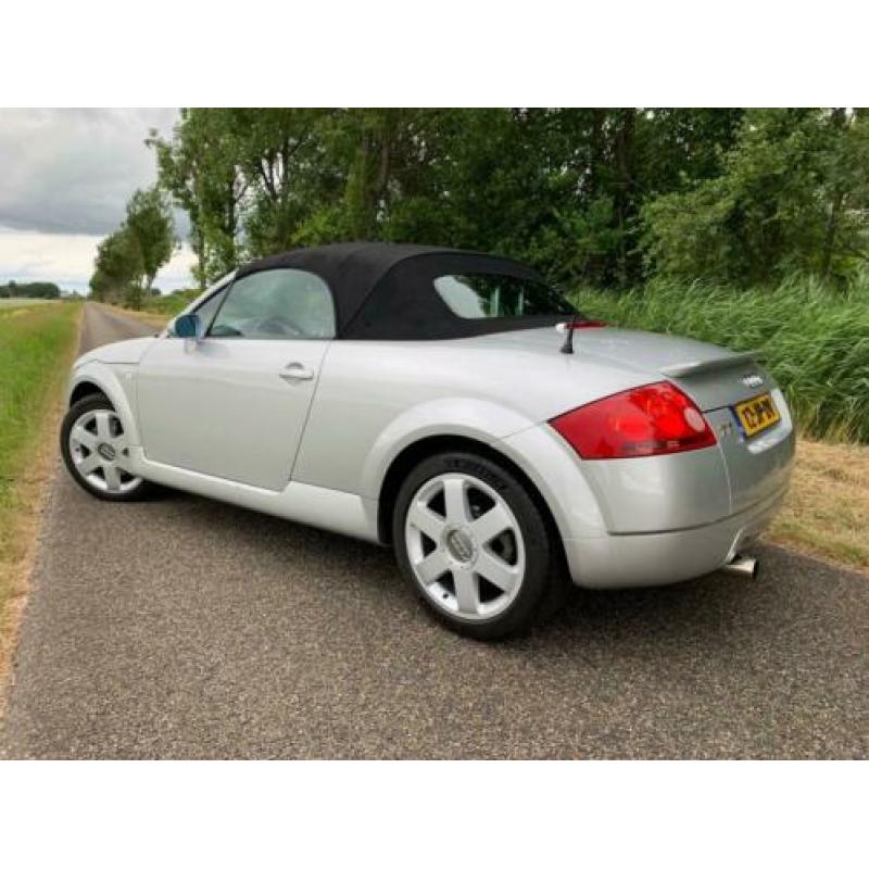 Audi TT Roadster 1.8 5V Turbo '189DKM' Zeer Netjes/Motorscha