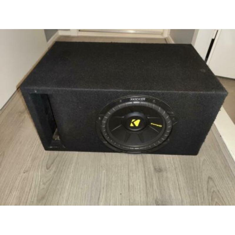 Superdikke complete audio installatie van Kicker