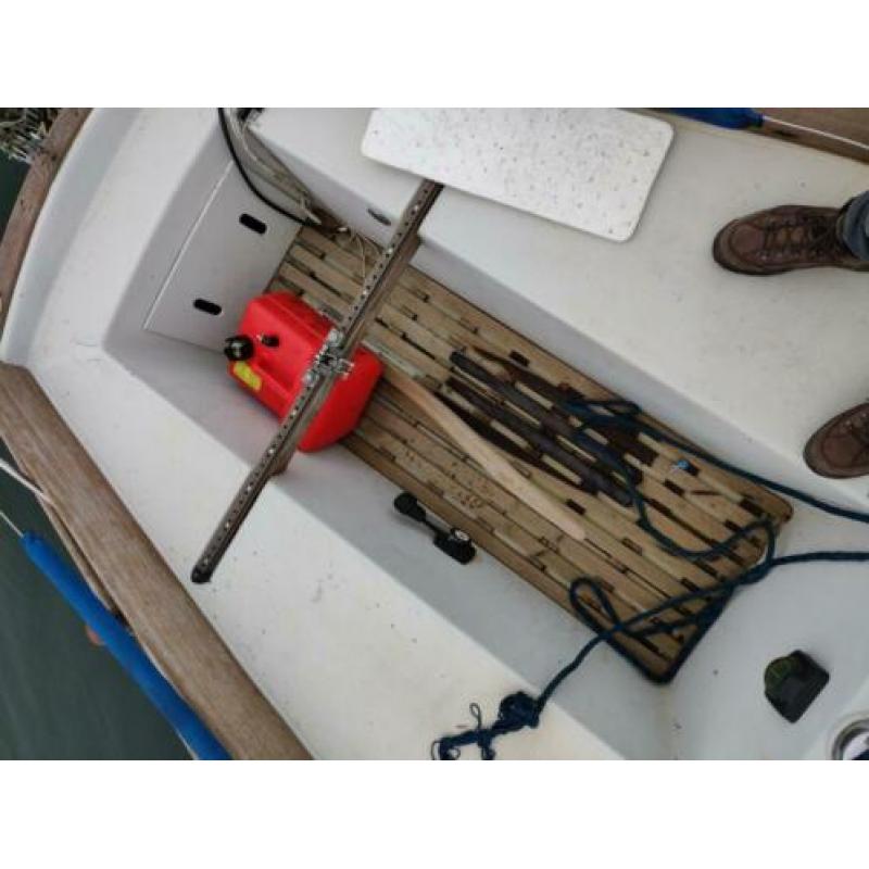 Kajuitzeilboot 7.20 meter (zo snel mogelijk weg)