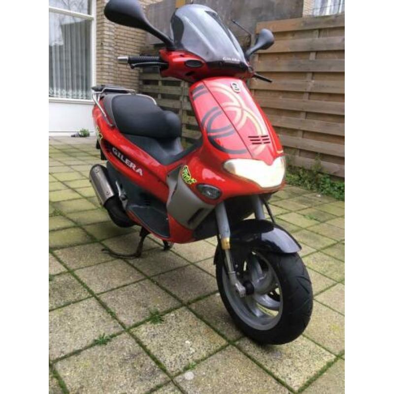 Gilera runner 180cc orgineel. NL PLAAT
