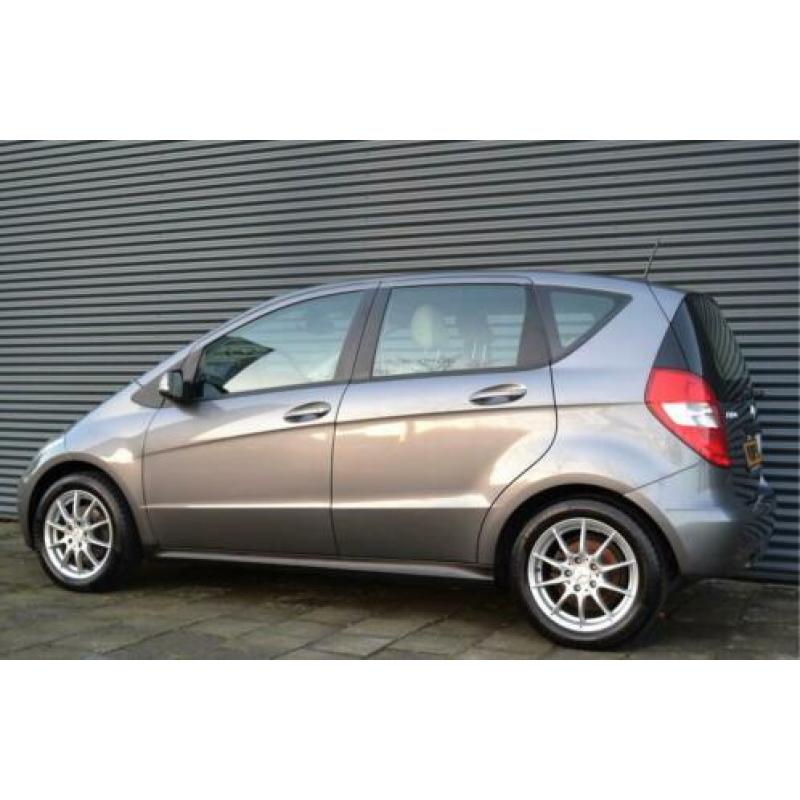 Mercedes-Benz A-Klasse 180 BlueEFFICIENCY Business Class | A