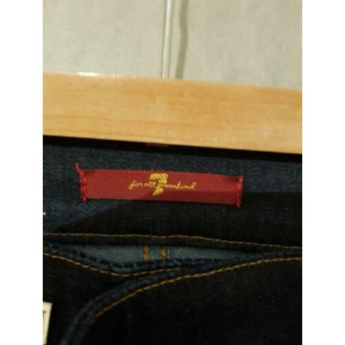 7 for all mankind