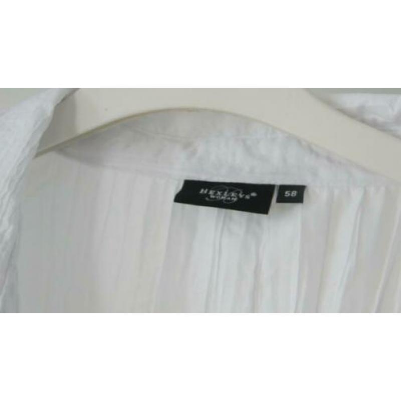 Blouse wit crash look met ketting maat 58