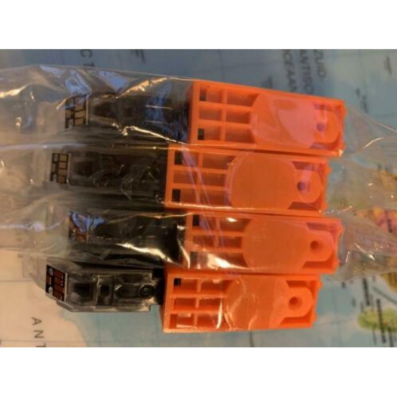 Canon cartridge Inktpatroon 526 grijs