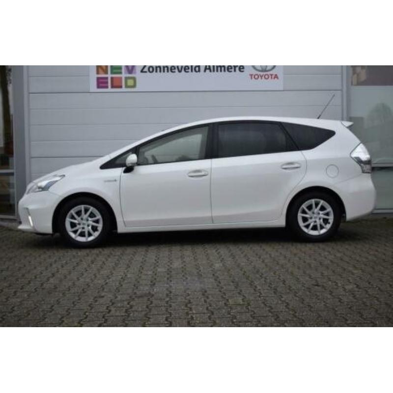 Toyota Prius+ 1.8 Aspiration NAVIGATIE (bj 2012, automaat)