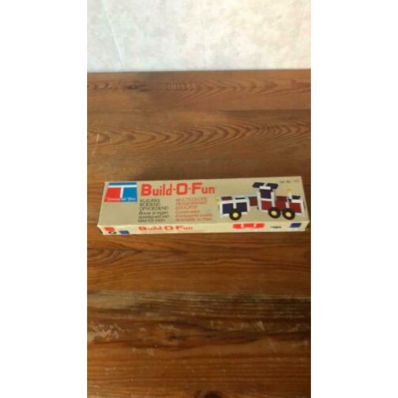 Build - o - fun tupperware toys
