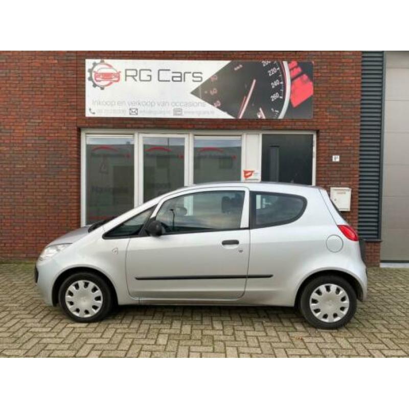Mitsubishi Colt 1.1 Incharge / Airco / NAP / Nieuwe apk