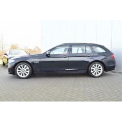 BMW 5 Serie Touring 535d Luxury Edition Pano/dak HU Leer Sto