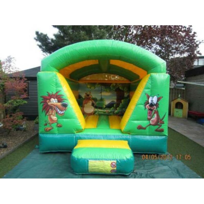 Springkussen Clown , 2 modellen , te huur