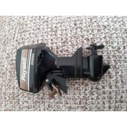 Playwell 2000 buitenboordmotor 13x7,5cm modelbouw