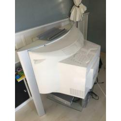 Philips televisie zgan inbouw onbeschadigd. 96 cm beedscherm
