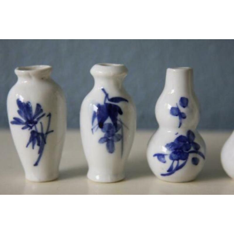 Chinese porseleinen miniatuur vaasjes (6x)