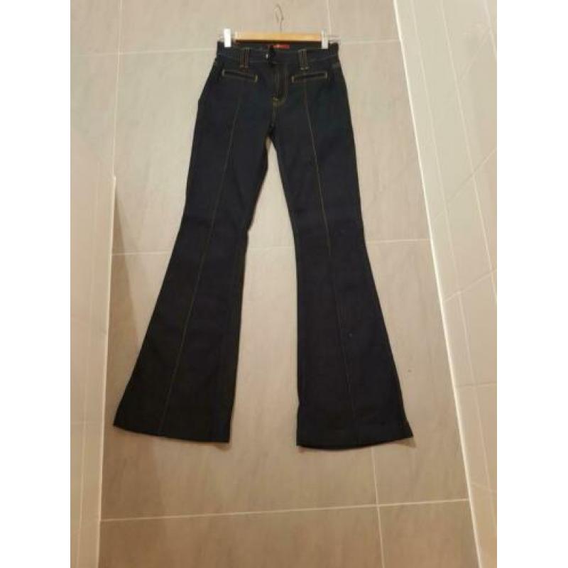 7 for all mankind