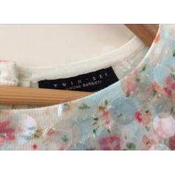 Prachtige nieuwe bloemen top van Twinset. Maat S.