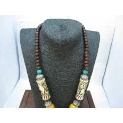 Vintage Tibetaanse ketting, Tibetaans zilver met tibet amber