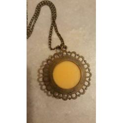 Mooie hanger aan ketting