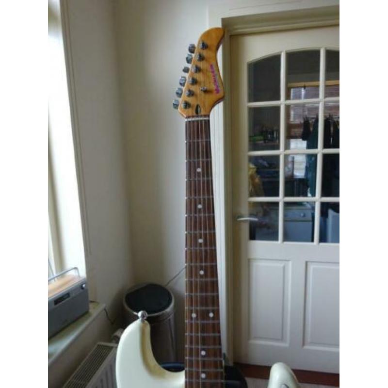 twee maal mushroom stratocaster