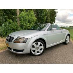 Audi TT Roadster 1.8 5V Turbo '189DKM' Zeer Netjes/Motorscha