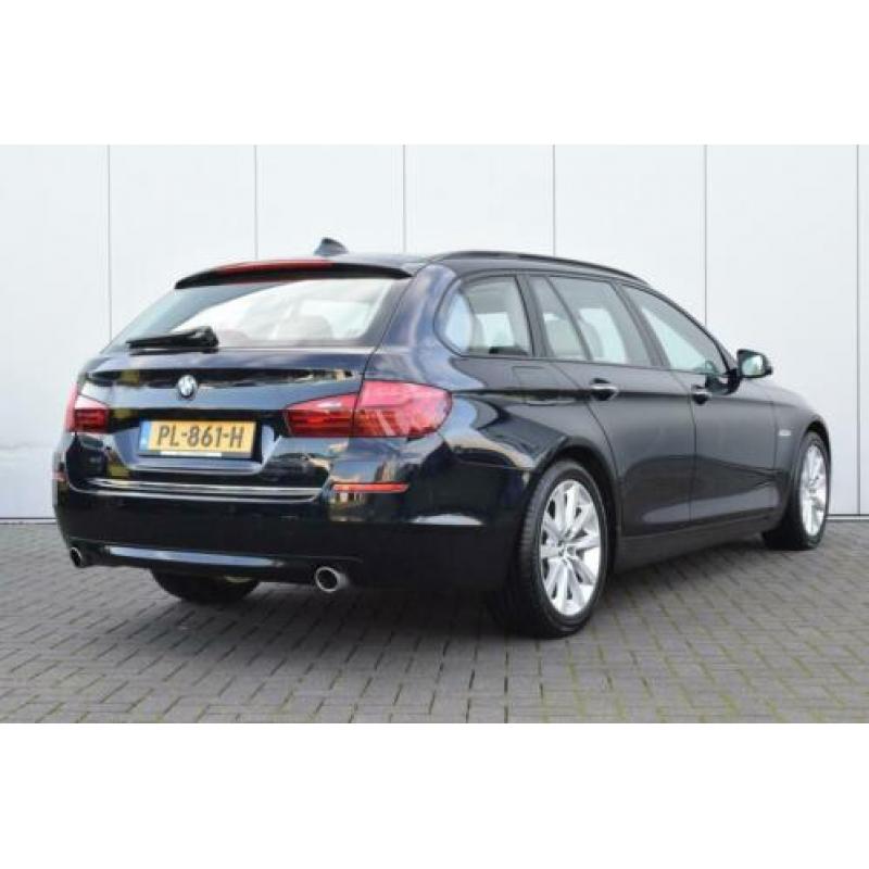 BMW 5 Serie Touring 535d Luxury Edition Pano/dak HU Leer Sto
