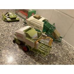 Siku 4 stuks machines 25 euro, nette staat