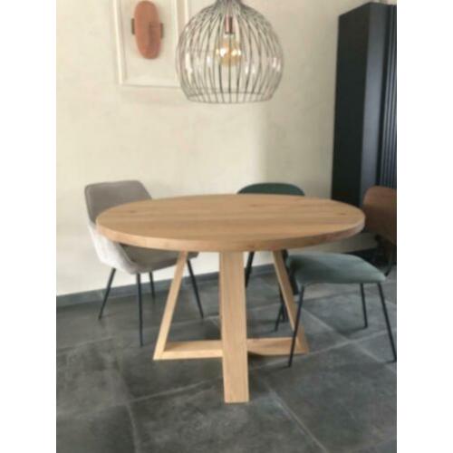 Nieuwe moderne ronde eettafel massief eiken 123 cm