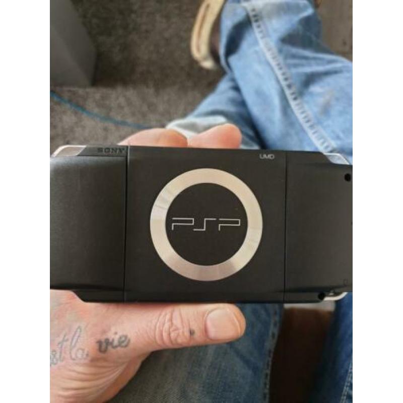 Psp met beschermhoes