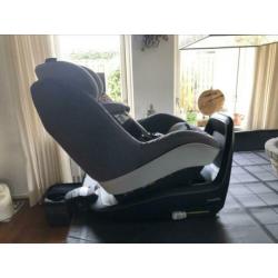 Maxi cosi 2 way fix en 2 way pearl