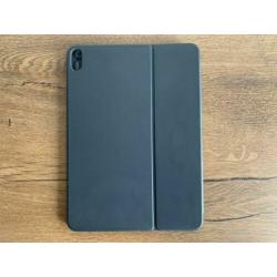 11” iPad Pro smart folio keyboard
