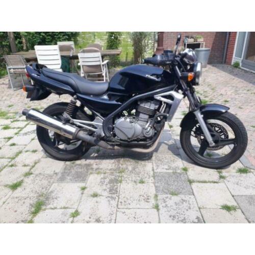 Kawasaki ER5, 2004. Goed onderhouden.