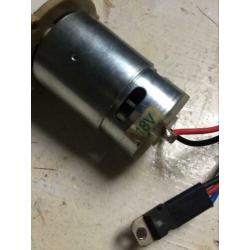 Twaalf volts motorjes