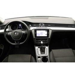 Volkswagen Passat Variant 1.6 TDI DSG Comfortline Business