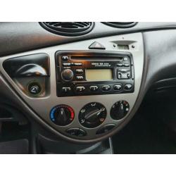 Ford Focus Wagon 1.4-16V Cool Edition AIRCO *apk:02-2021*
