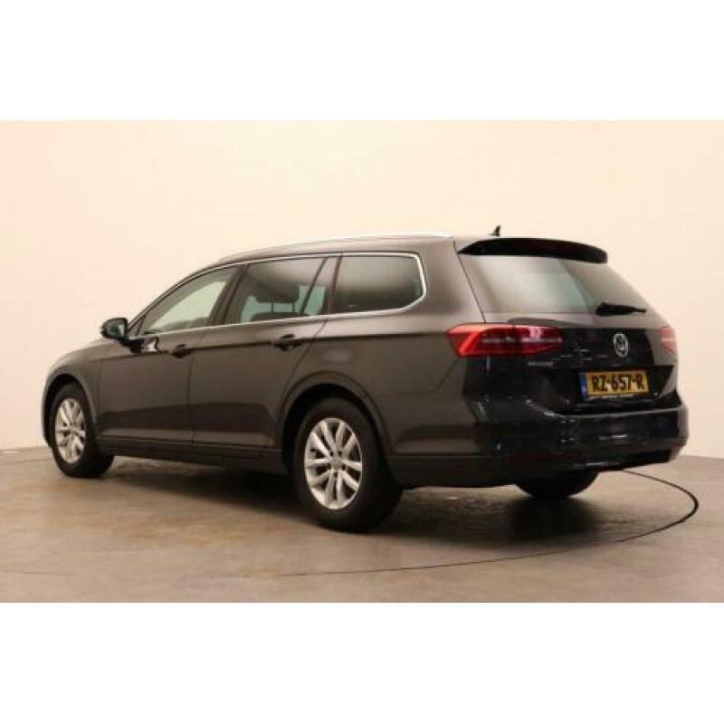 Volkswagen Passat Variant 1.6 TDI DSG Comfortline Business