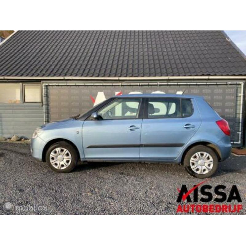 Skoda Fabia 1.4-16V Elegance Airco/AUX/PDC APK 30-12-2020