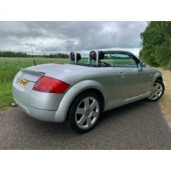 Audi TT Roadster 1.8 5V Turbo '189DKM' Zeer Netjes/Motorscha