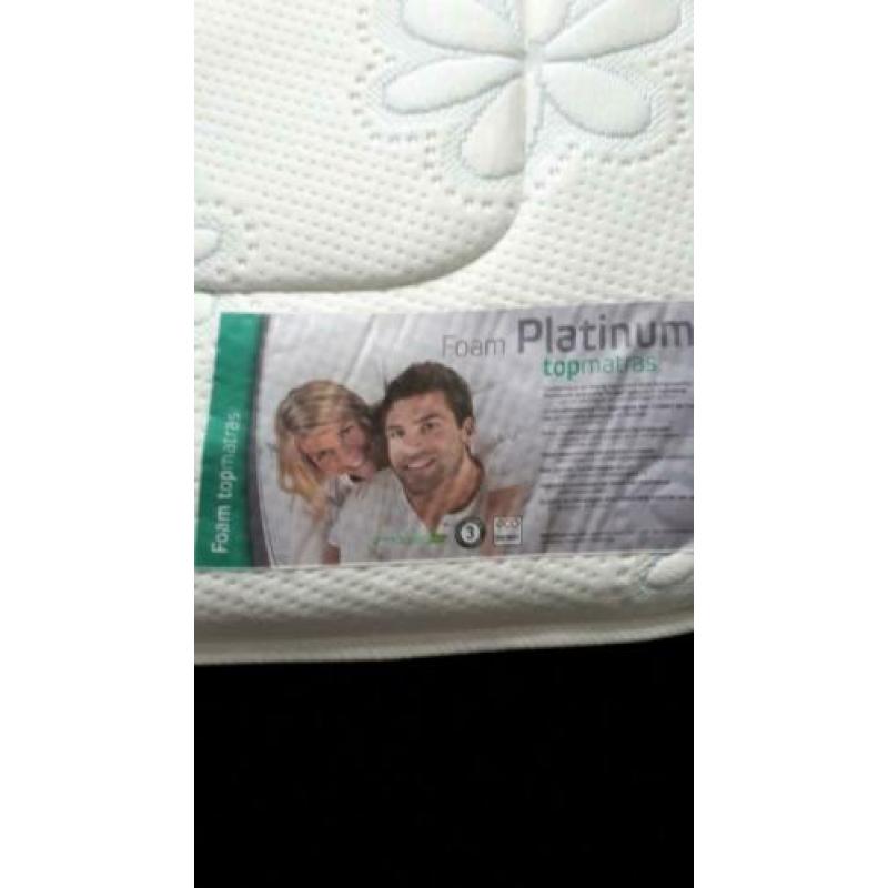 Topper koud schuim van beter bed 140/200 rekening aanwezig