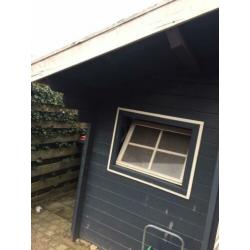 Tuinhuisje