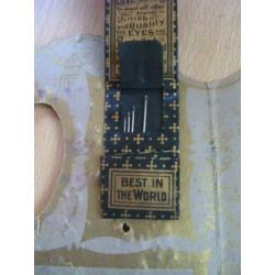 Our Pal's needle book oud naaldenboek uit de jaren 40