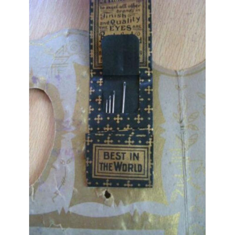Our Pal's needle book oud naaldenboek uit de jaren 40