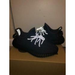 Yeezy boost 350 BLACKONBLACK | nieuw | Alle maten 35/45
