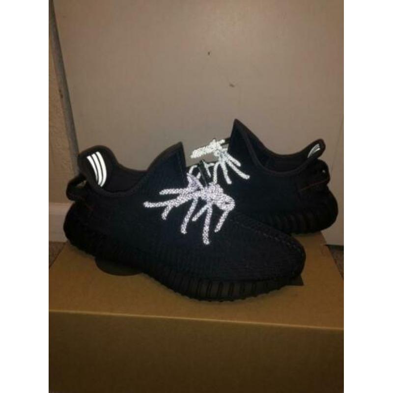 Yeezy boost 350 BLACKONBLACK | nieuw | Alle maten 35/45