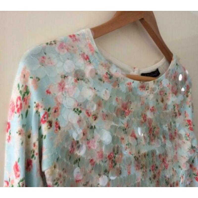 Prachtige nieuwe bloemen top van Twinset. Maat S.